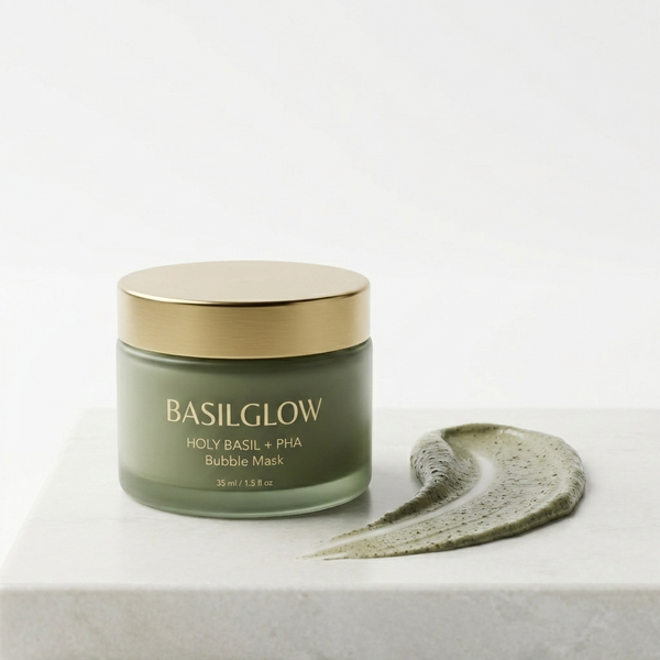 Detox, bubble, and reveal a visibly <em>brighter</em> face.
